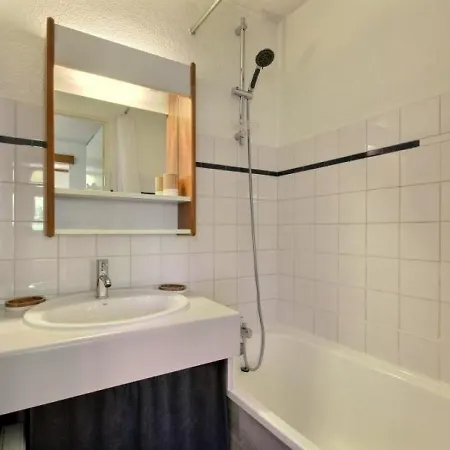 Au Pied Des Pistes, Vue Ski, 4 Personnes - Fr-1-455-130 Apartamento *